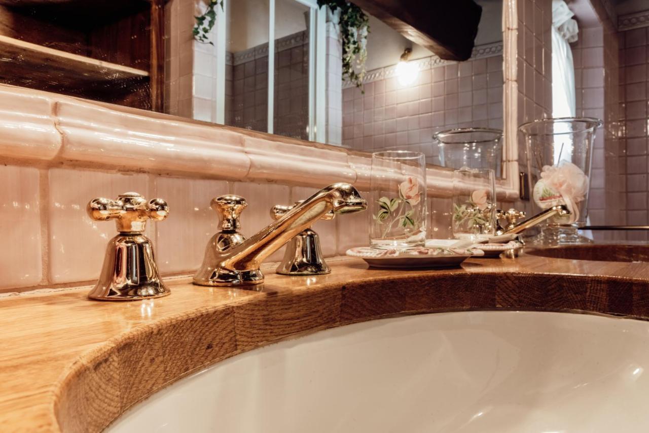 B&B Casatorre Saludecio エクステリア 写真