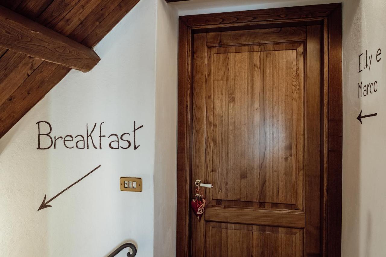 B&B Casatorre Saludecio エクステリア 写真